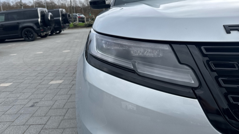 Land Rover Range Rover Velar 2.0 D200 MHEV Dynamic SE 5dr Auto Diesel Estate